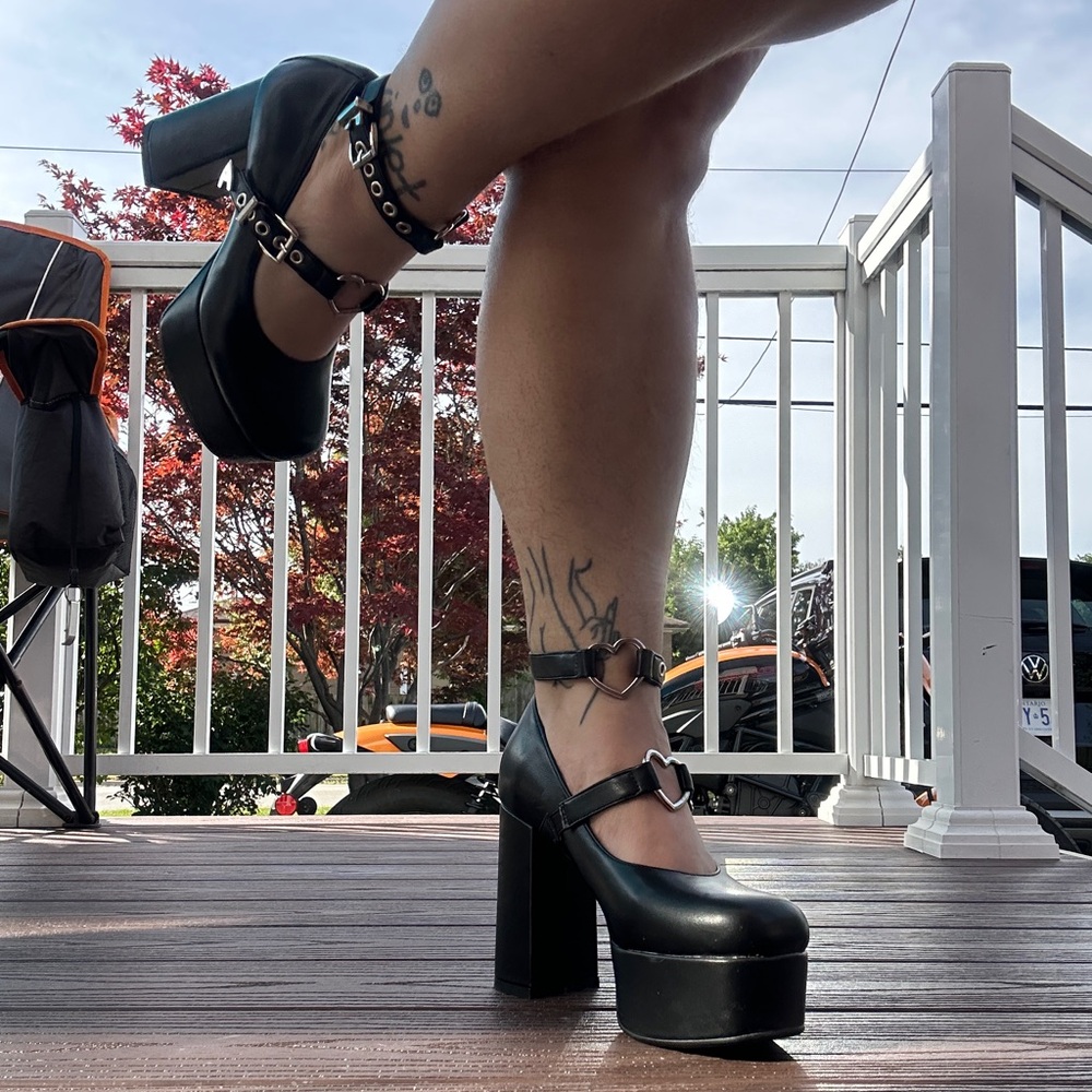 Black Platform LAMODA Mary Jane Heels